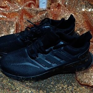 Adidas Black Sneakers Men's 5 Women's 6.5